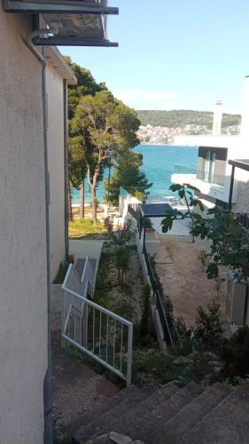 Apartment by Villa Anka Okrug Gornji