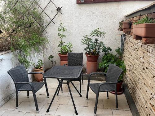 Studio Apartment Laura