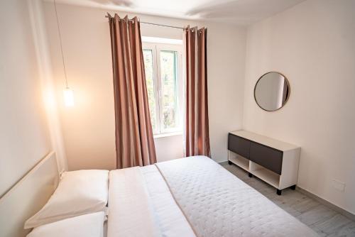 Valeria Louis perfect getaway - great location Split city center