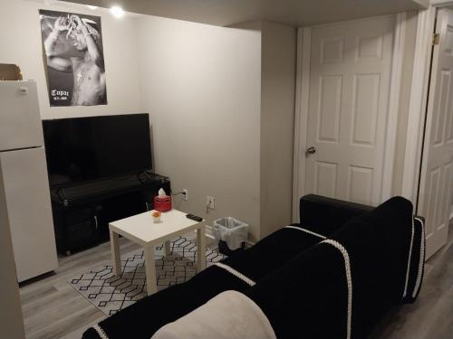 Fotografie z fotogalerie ubytování Lovely and calm townhouse with free parking v destinaci London