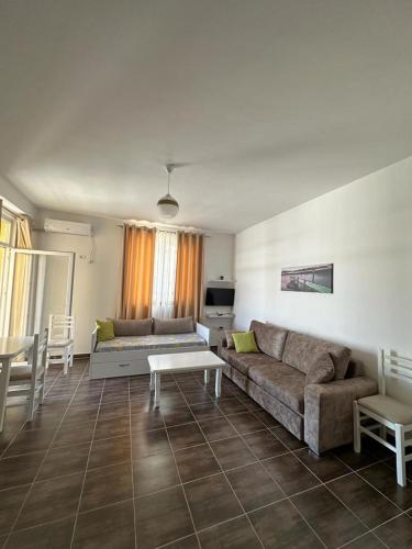 Marjana's Apartment 3