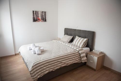 Bright apartment 8min to metro station (KOL_25)