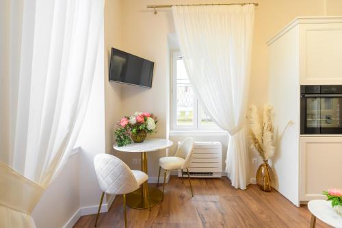 Jacaranda Corfu Old Town Apt
