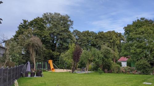 En have udenfor MiBa Mare Ferienwohnung "Luna"