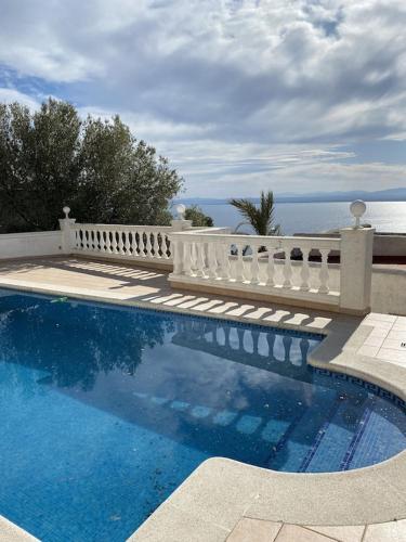 NOUVEAU Villa vue incroyable à 6 minutes à pied de la plage