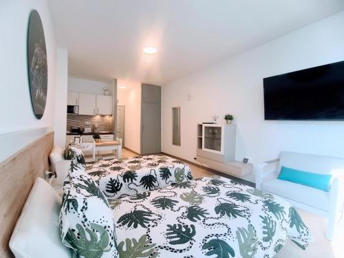 VV Canteras Beach Paradise "by henrypole home"