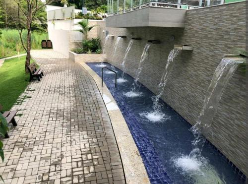 A piscina localizada em Park veredas Rio Quente Flavia ou nos arredores