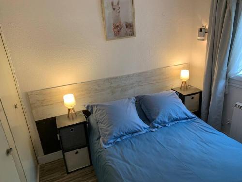Postel nebo postele na pokoji v ubytování F3 Porticcio proche de toutes commodités avec wifi