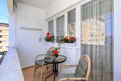 Rita Sea View apartment