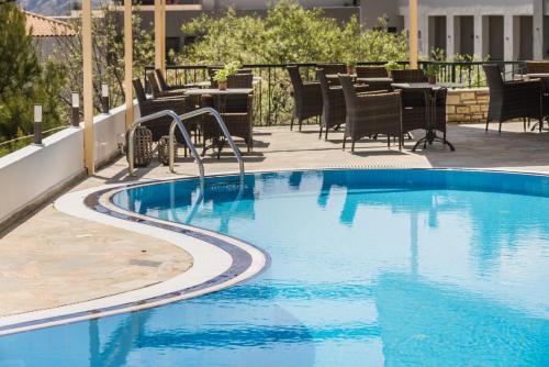 Φωτογραφία από το άλμπουμ του Griffon Kymi Hotel previously known as Valledi Village στην Κύμη