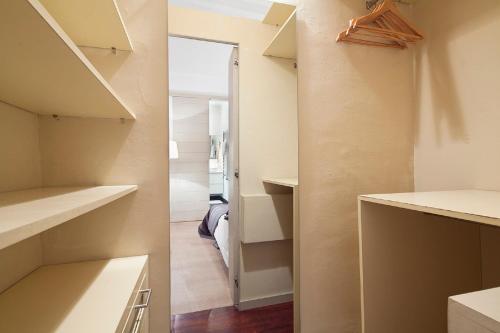Cathedral Apartment