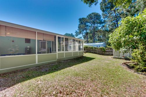 an empty yard in front of a building at Bright Navarre Vacation Rental, 2 Mi to Beach! in Navarre