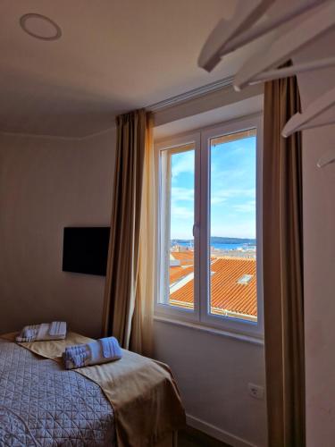 ARENA Sunset, Sea Coloseum View, 2 Rooms free Parking