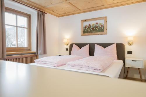 Postel nebo postele na pokoji v ubytování Apartments Carmen