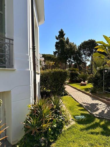 Gallery image of Un Diamante in Bordighera in Bordighera