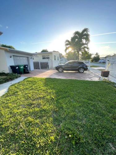 Zahrada ubytování Modern Miami Oversized 3 Bedroom in Central Location