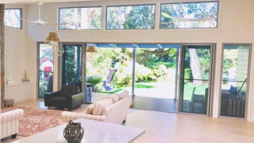 Posezení v ubytování Coastal Soul - Pearl Beach