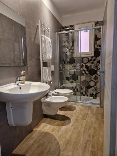 A bathroom at Amiura B&B