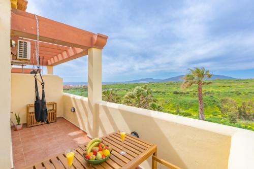 Views, pool & home office - Optic Fibre