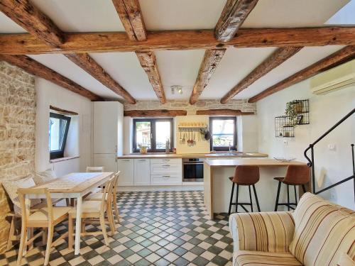 Køkken eller tekøkken på Villa Lucija