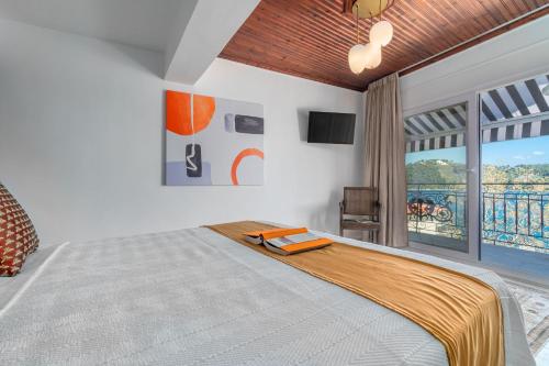 Megaron Skiathos Boutique Residence