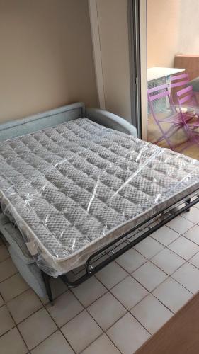 Posteľ alebo postele v izbe v ubytovaní studio cabine quatre couchages classé 2 étoiles