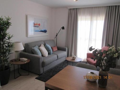 Zdjęcie z galerii obiektu Private apartment inside Wyndham Resort close to beach w mieście Mijas Costa