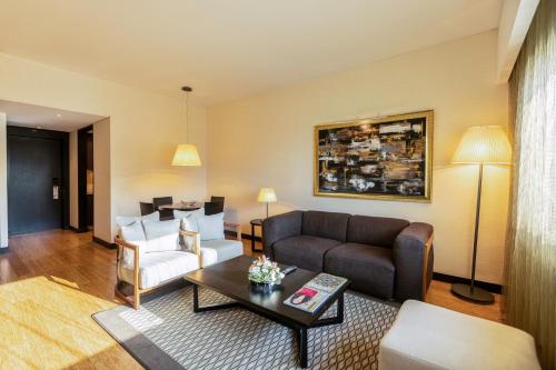  EPIC SANA Luanda Hotel -  Room  picture :   Tea/Coffee maker    Minibar    Bath                           