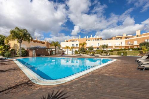 Cabanas Gardens Blue Duplex