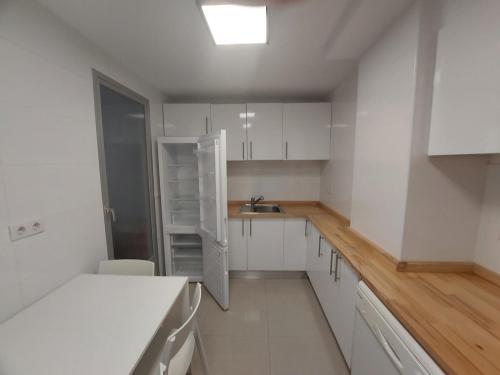 Fotografia z galérie ubytovania APARTAMENTO GANDIA PRIMERA LINEA solo familias v destinácii Playa de Gandia