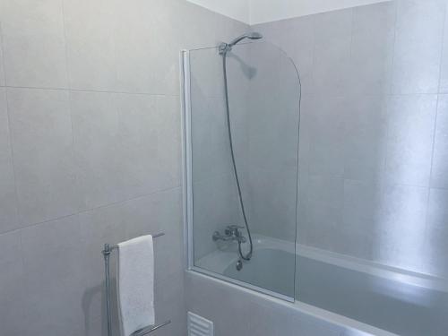 Koupelna v ubytování Beautiful apartment set in the heart of Quinta - Newly Refurbished