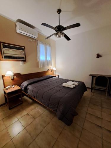 Кровать или кровати в номере Hotel San Francisco