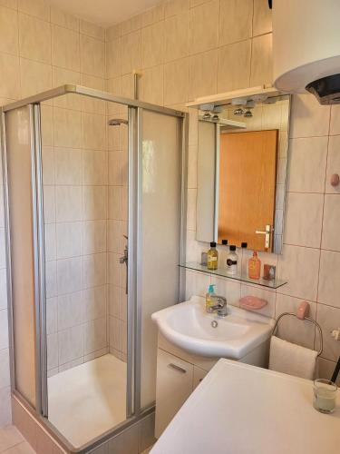 Apartments Gorana