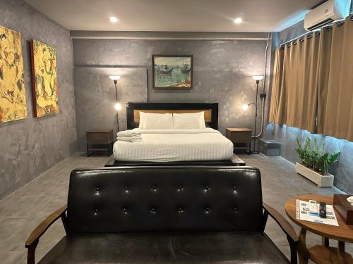 Katil atau katil-katil dalam bilik di Premier Hostel Chiang Mai