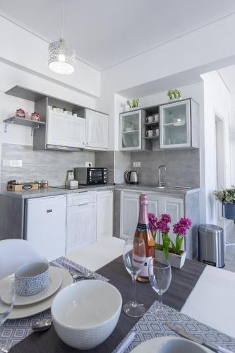 Fedias Luxury flat Psyrri square