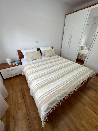 Gallery image of Apartment Bella with free parking in Promajna