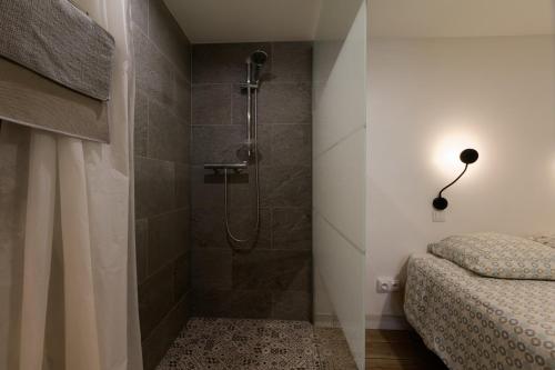 Sleep in Montpellier, Molly, centre, gare, 2 ch, Tram St-Denis