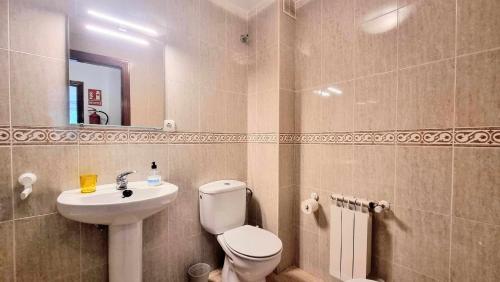 Ένα μπάνιο στο Apartamento El Pisin de Nicolas