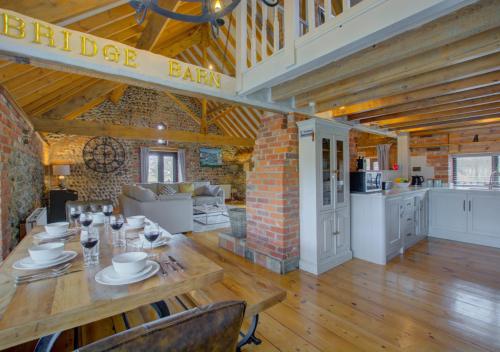 Bridge Barn – Photos 3