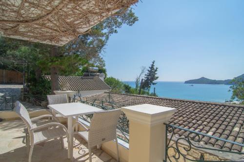 Villa Theodora View Apartments Klio