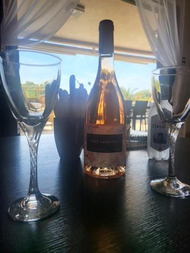 Photo de la galerie de l'établissement Christelle, à Propriano