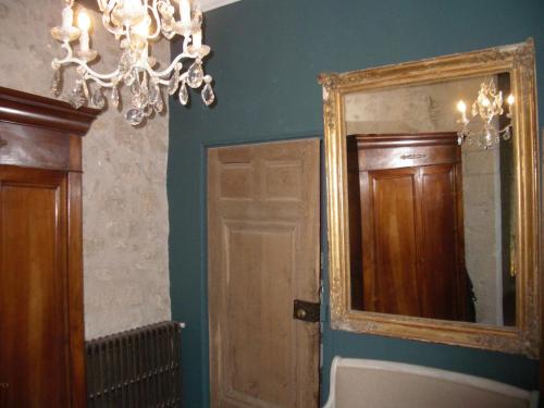 ห้องน้ำของ Le Refuge Des Cordeliers
