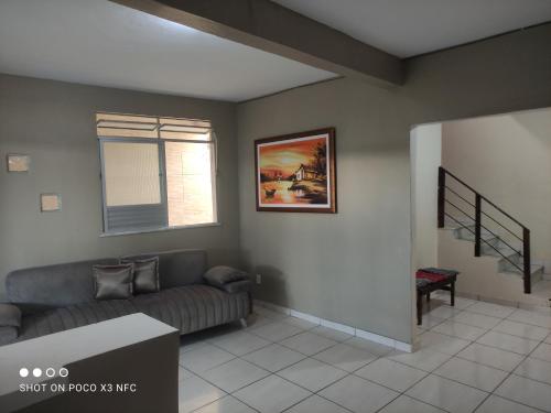 Χώρος καθιστικού στο Loft's Rio