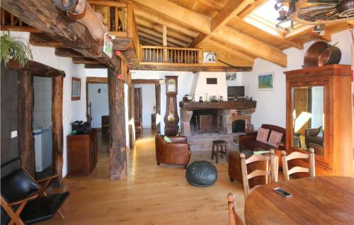 Istumisnurk majutusasutuses 2 Bedroom Cozy Home In Bidarray