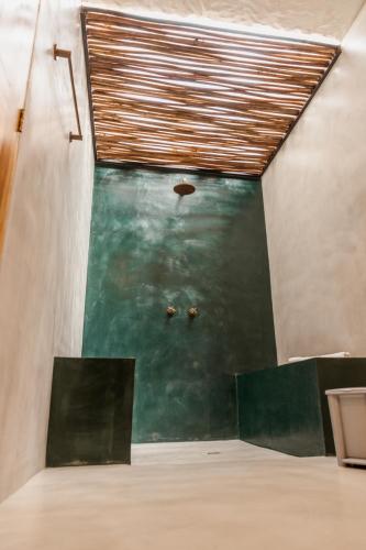 Koupelna v ubytování Bora Bora Beach Club & Hotel