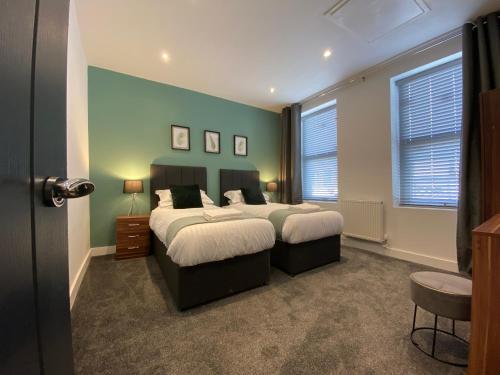 Modern 3 bedroom apartment close to the city centre photo 17