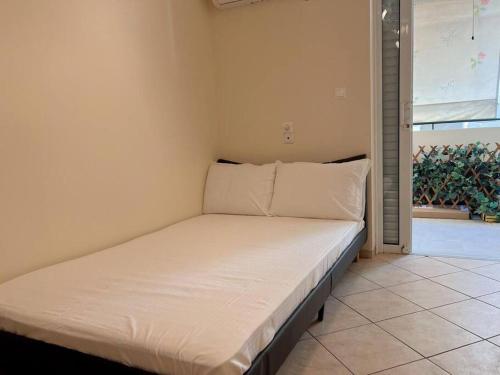 2BR Apartment next to National Archaeological Museum and AUEB