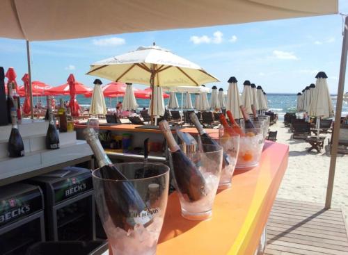 Billede fra billedgalleriet på SOPHIA LAKE VIEW SUITE i Mamaia