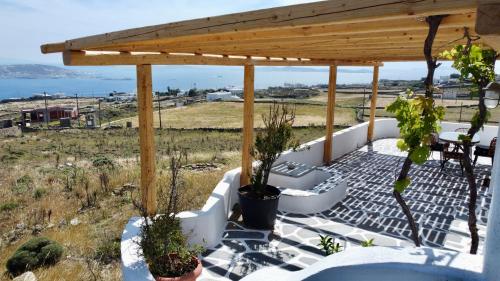 Gallery image of Lux Mykonos house in Agios Stefanos