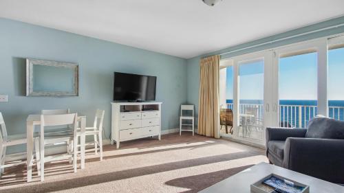 Фотография из галереи Laketown Wharf #1819 by Nautical Properties в Панама-Сити-Бич